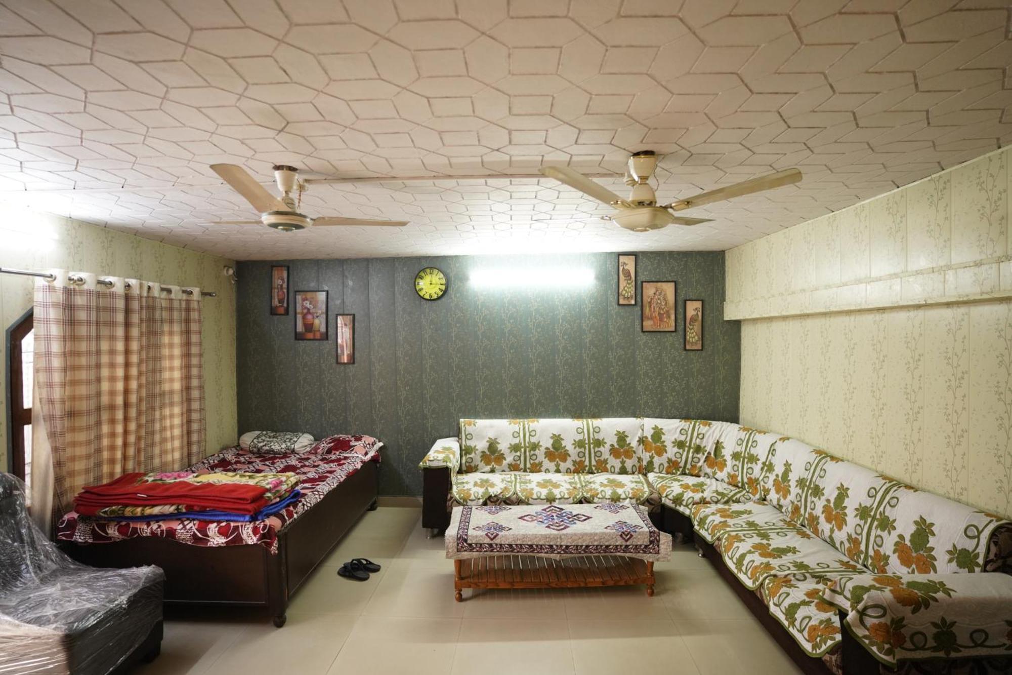 Kashi Dham Homestay Варанаси Экстерьер фото